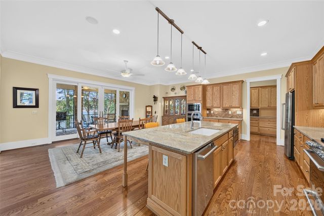 166 Balmoral Drive, Mooresville, NC 28117