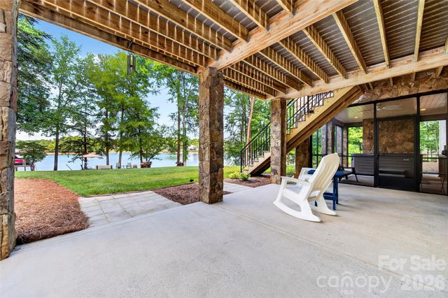 166 Balmoral Drive, Mooresville, NC 28117