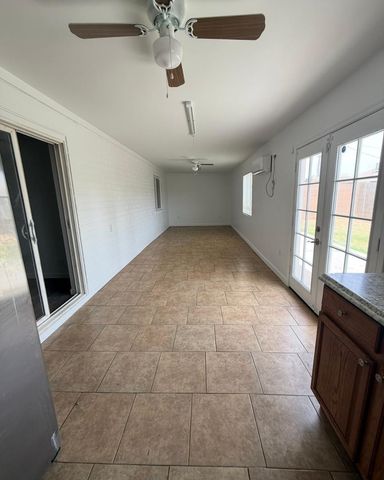8631 N 39th Avenue, Phoenix, AZ 85051
