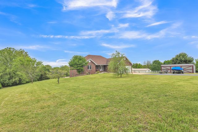 1888 South High Ridge, Nixa, MO 65714