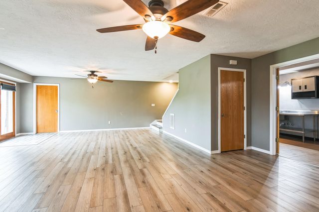 1888 South High Ridge, Nixa, MO 65714