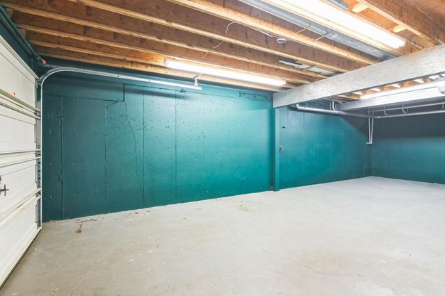 1888 South High Ridge, Nixa, MO 65714