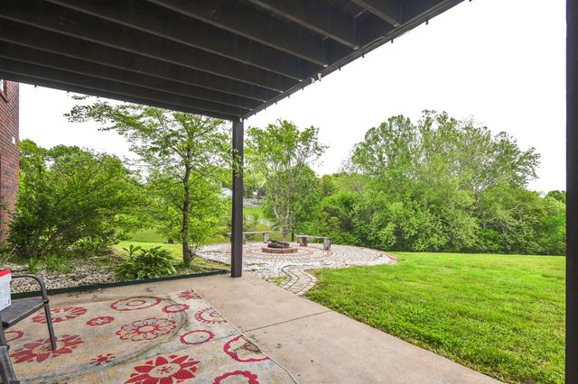 1888 South High Ridge, Nixa, MO 65714
