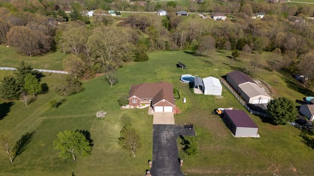1888 South High Ridge, Nixa, MO 65714