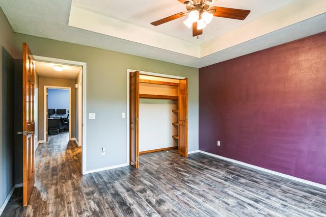 1888 South High Ridge, Nixa, MO 65714