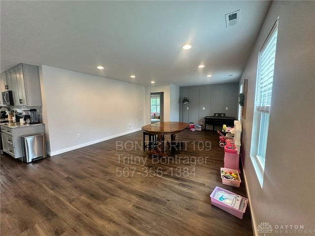 3331 Home Acres Avenue, Beavercreek, OH 45431