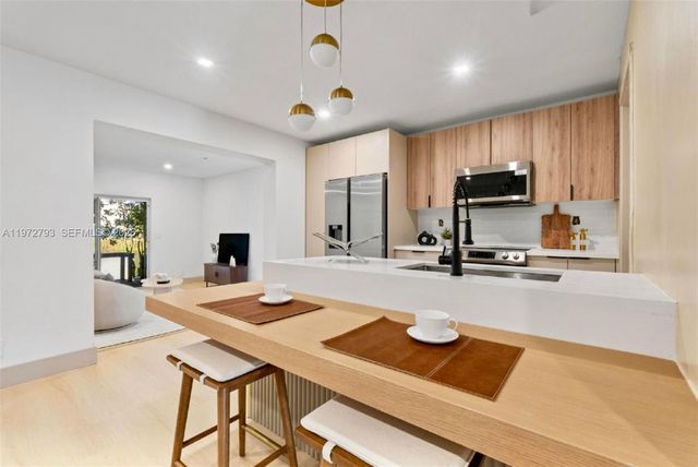 1905 NW 62nd Ter, Margate, FL 33063