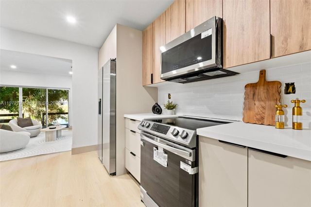 1905 NW 62nd Ter, Margate, FL 33063