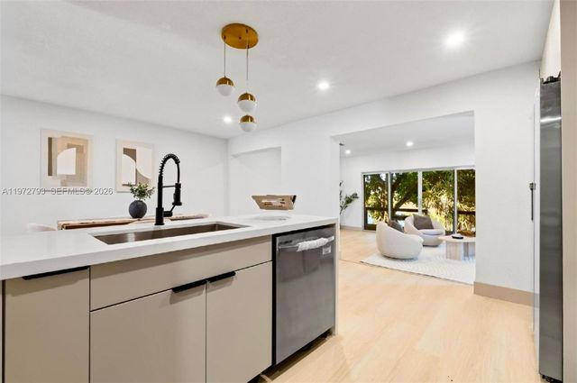 1905 NW 62nd Ter, Margate, FL 33063