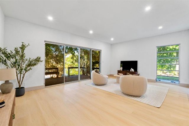 1905 NW 62nd Ter, Margate, FL 33063