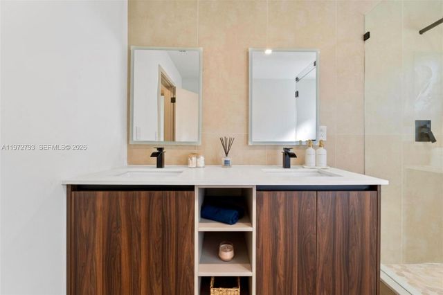 1905 NW 62nd Ter, Margate, FL 33063