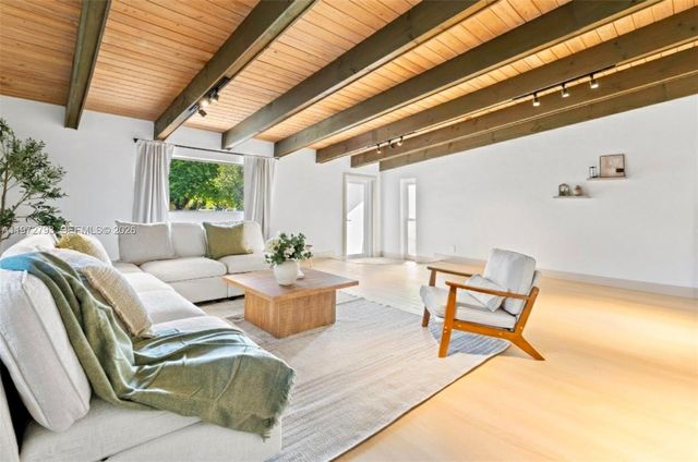 1905 NW 62nd Ter, Margate, FL 33063