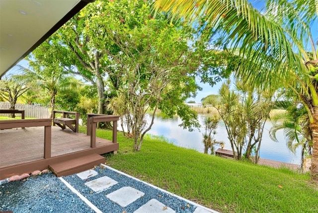 1905 NW 62nd Ter, Margate, FL 33063