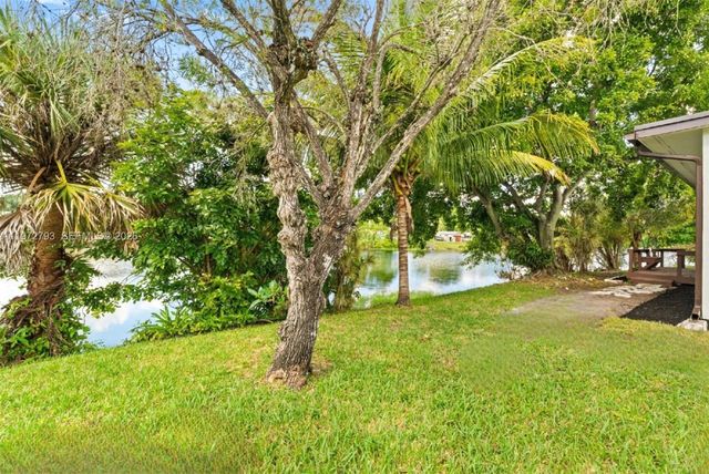 1905 NW 62nd Ter, Margate, FL 33063