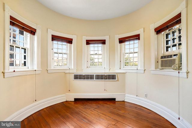 1633 16TH ST NW, Washington, DC 20009