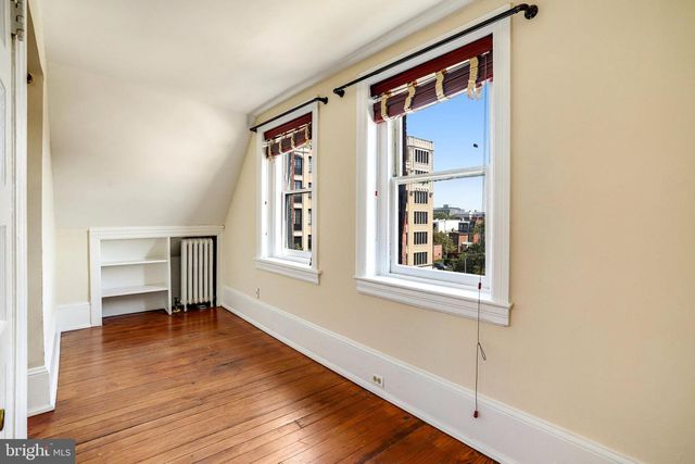 1633 16TH ST NW, Washington, DC 20009