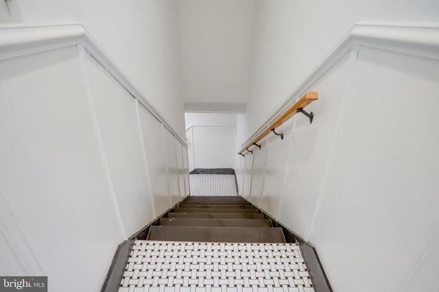 1633 16TH ST NW, Washington, DC 20009