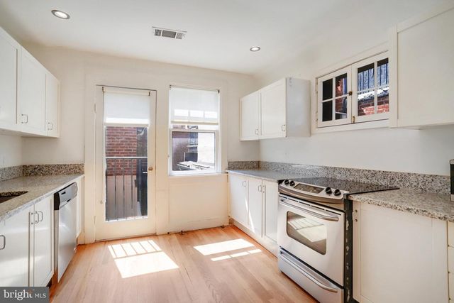 1633 16TH ST NW, Washington, DC 20009