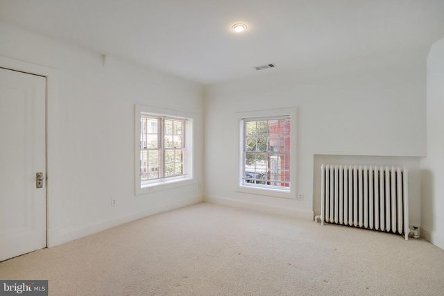 1633 16TH ST NW, Washington, DC 20009