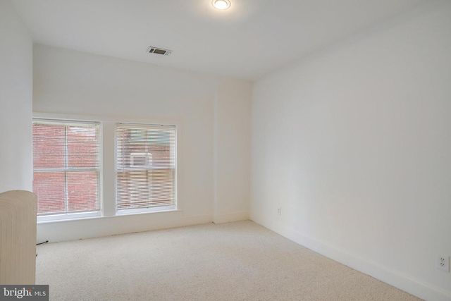 1633 16TH ST NW, Washington, DC 20009