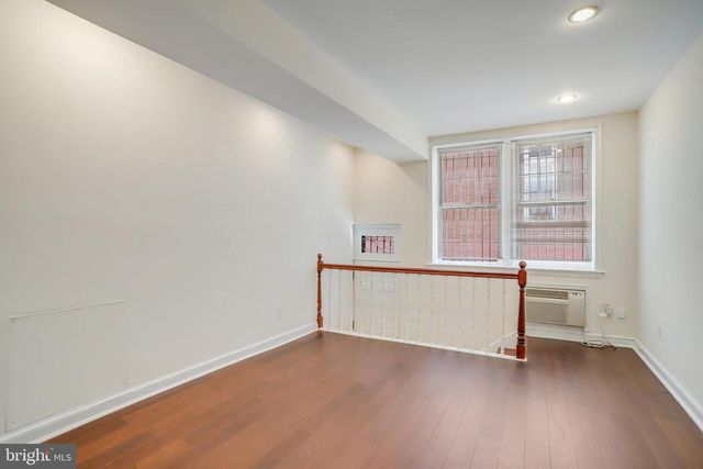 1633 16TH ST NW, Washington, DC 20009