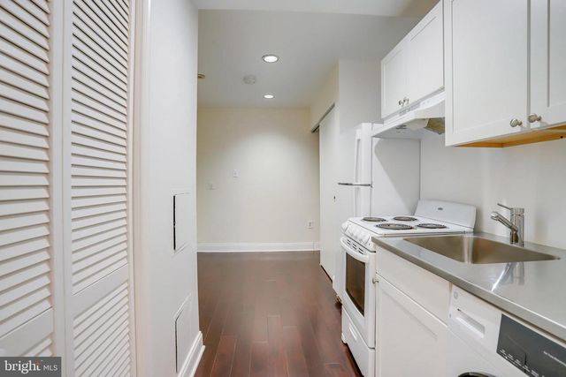 1633 16TH ST NW, Washington, DC 20009