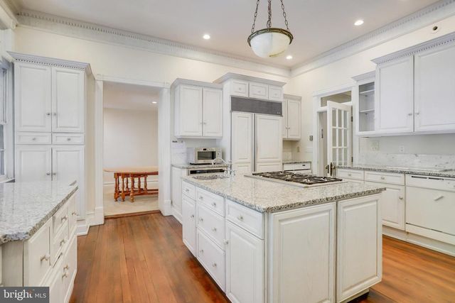 1633 16TH ST NW, Washington, DC 20009