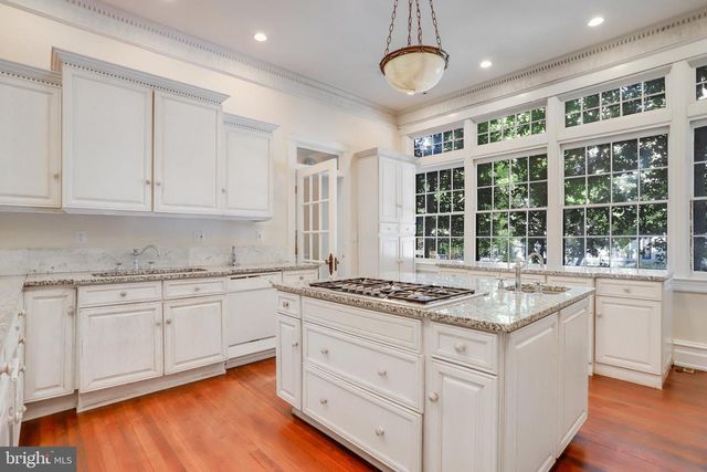 1633 16TH ST NW, Washington, DC 20009