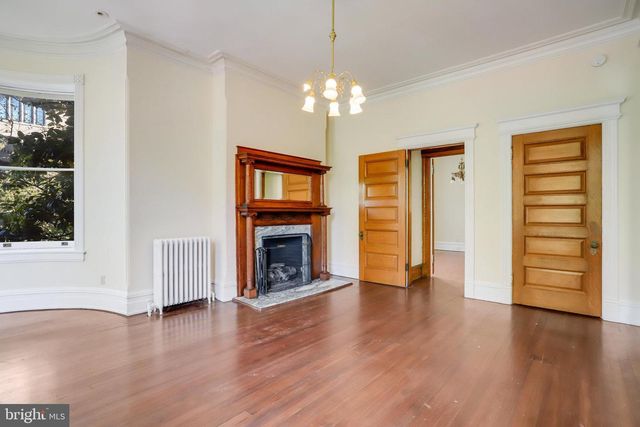 1633 16TH ST NW, Washington, DC 20009