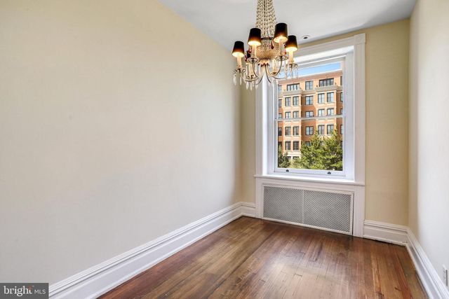 1633 16TH ST NW, Washington, DC 20009