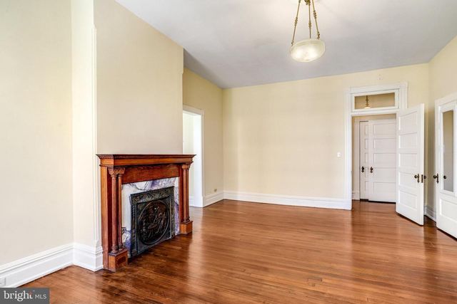 1633 16TH ST NW, Washington, DC 20009