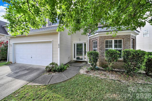 898 Coach House Court, Rock Hill, SC 29730
