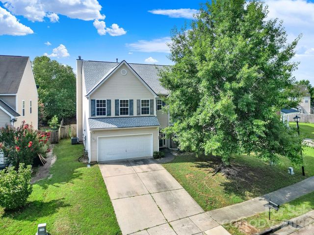898 Coach House Court, Rock Hill, SC 29730