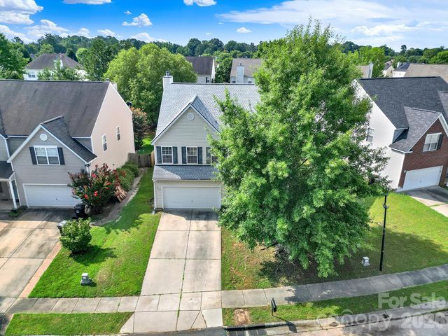 898 Coach House Court, Rock Hill, SC 29730