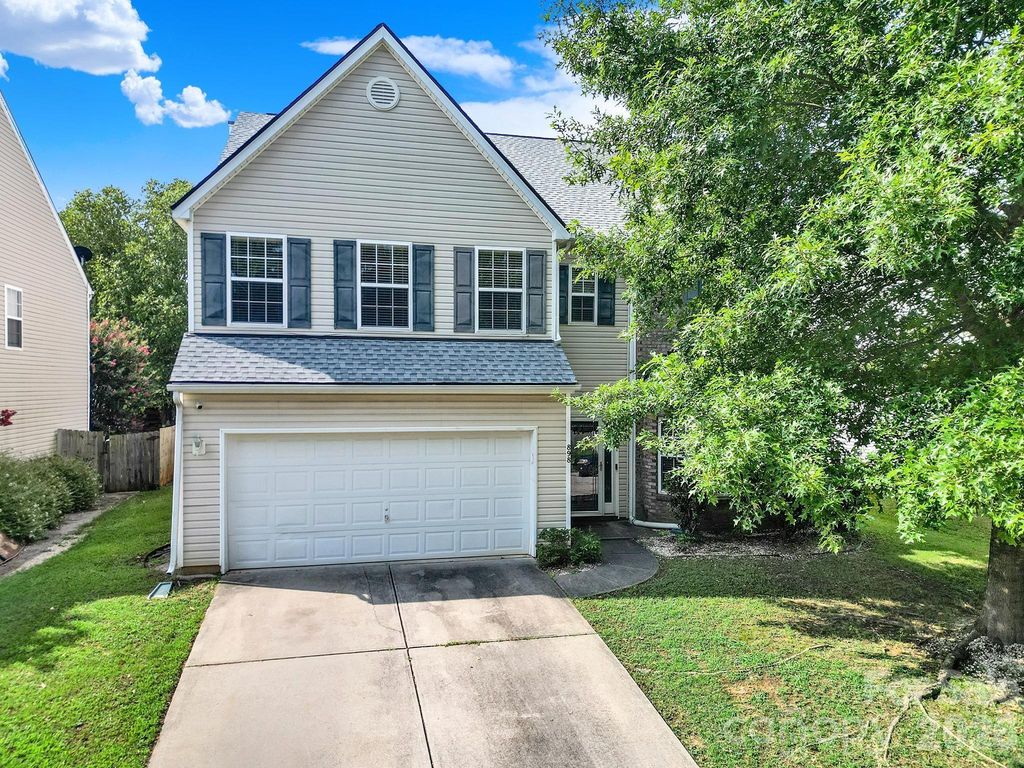 898 Coach House Court, Rock Hill, SC 29730