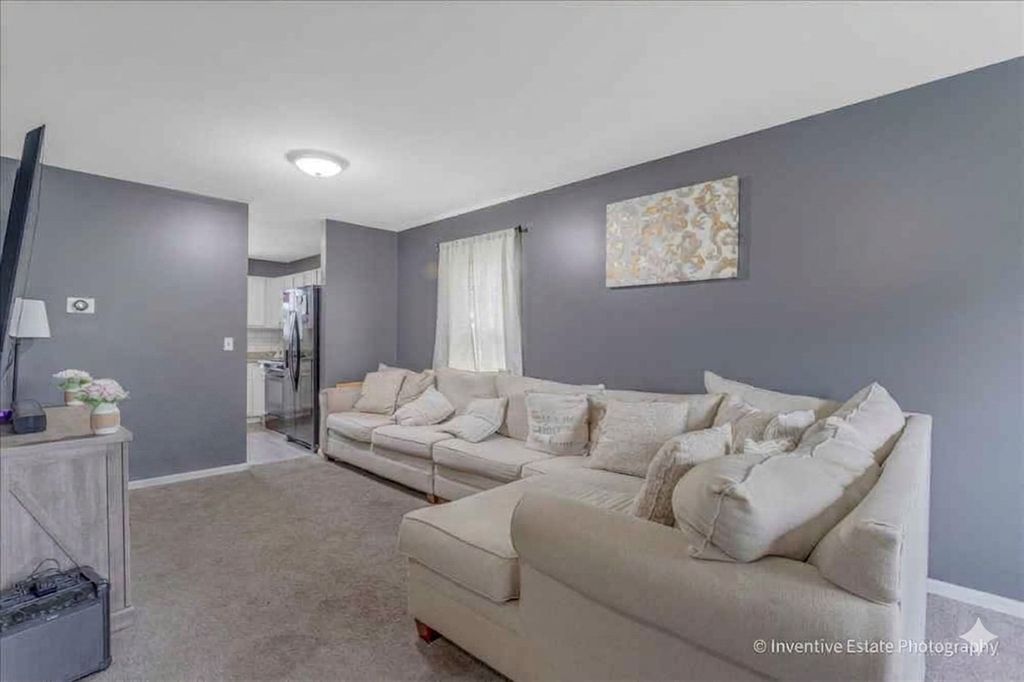2031 Ridgemoor Drive, Plainfield, IL 60586 — photo 2