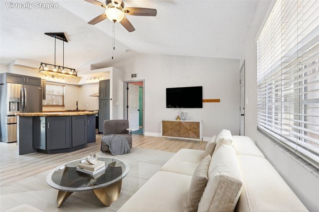 15327 GREEN JAY ROAD, Weeki Wachee, FL 34614