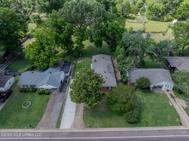 2010 Colonial Hills Drive, Southaven, MS 38671