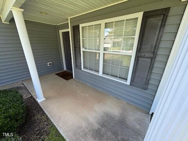 730 Willow Bay Drive, Fuquay Varina, NC 27526