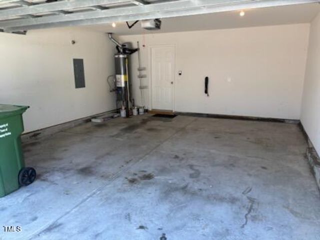 730 Willow Bay Drive, Fuquay Varina, NC 27526