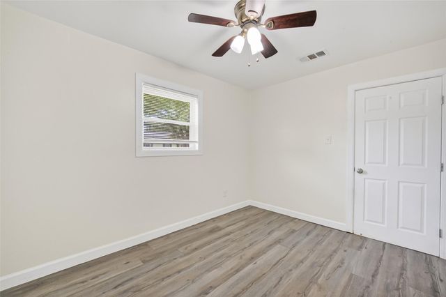 5822 Reamer Street, Houston, TX 77074