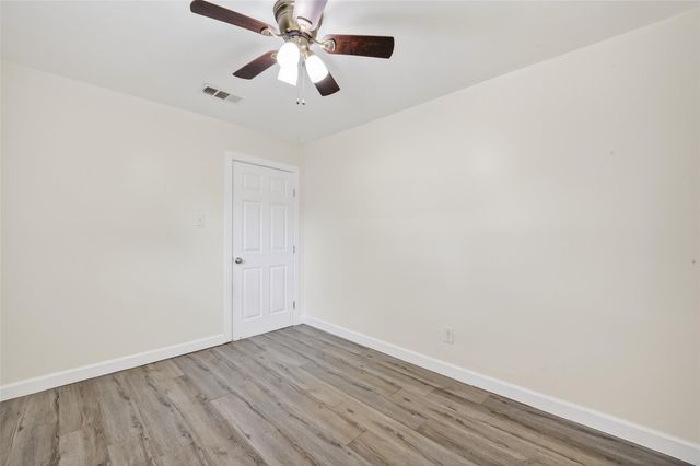 5822 Reamer Street, Houston, TX 77074