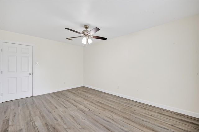 5822 Reamer Street, Houston, TX 77074