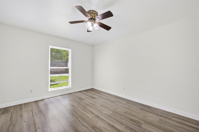 5822 Reamer Street, Houston, TX 77074