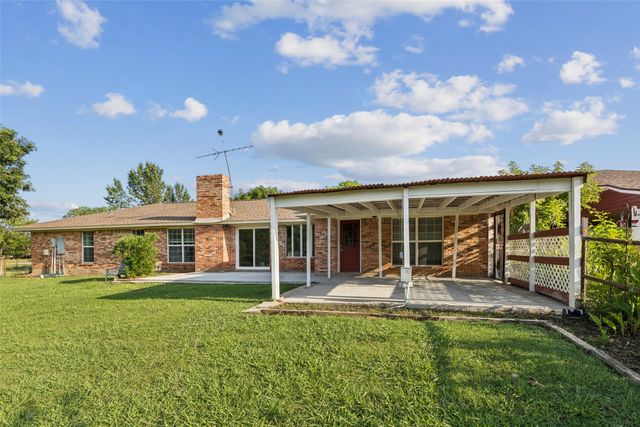 1 Glencove Circle, Lucas, TX 75002