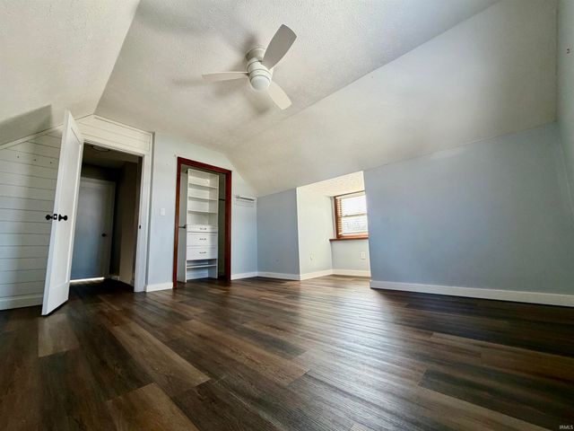 766 Rocky Creek East, Bedford, IN 47421