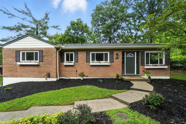 2000 Neeb Road, Green Twp, OH 45233