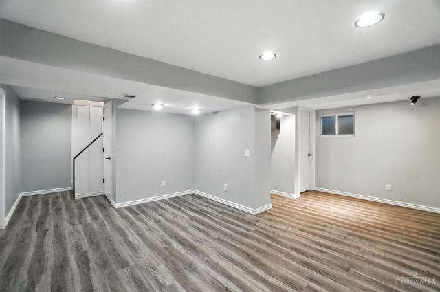 2000 Neeb Road, Green Twp, OH 45233