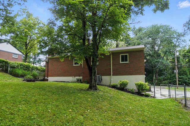 2000 Neeb Road, Green Twp, OH 45233