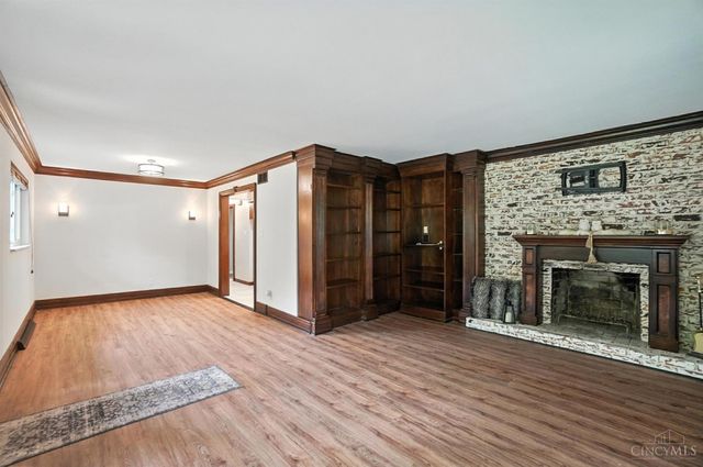 2000 Neeb Road, Green Twp, OH 45233